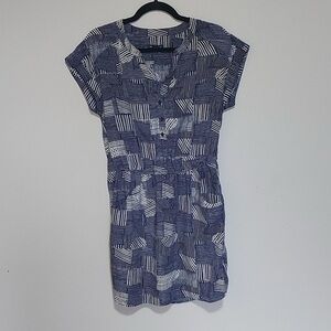 Gap dress with pockets small 100% polyester